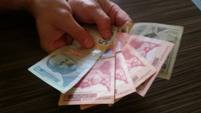 новац новац