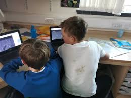 деца за компјутером 