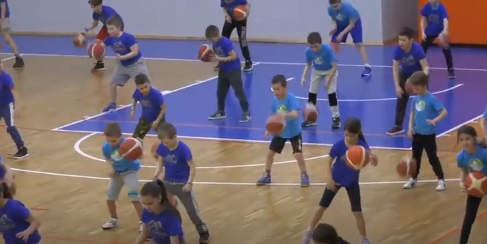 Школа кошарке у Чајетини 