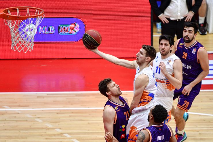 Кошаркаши Златибора на мечу против Хелиоса