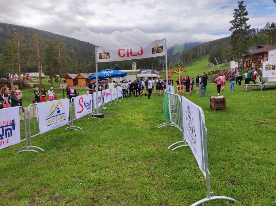  „Голд Траил“