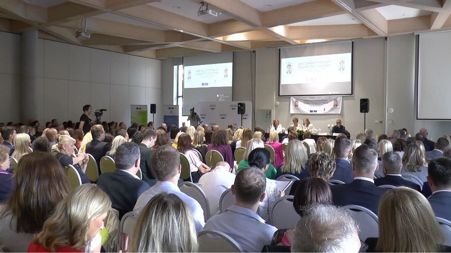 Саветовање привредних судова Републике Србије