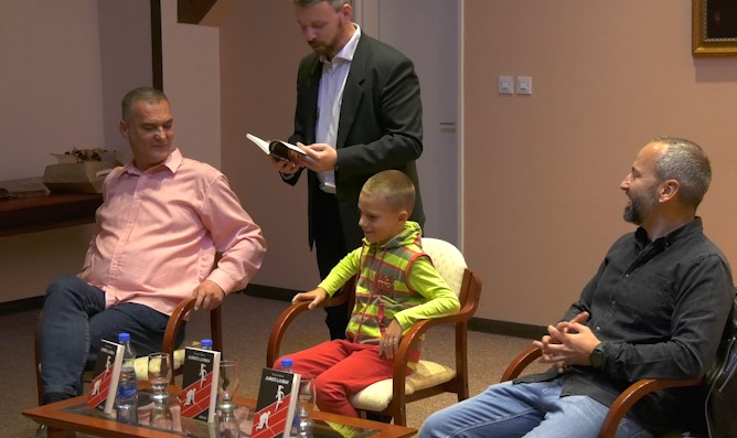 дешавања у библиотеци