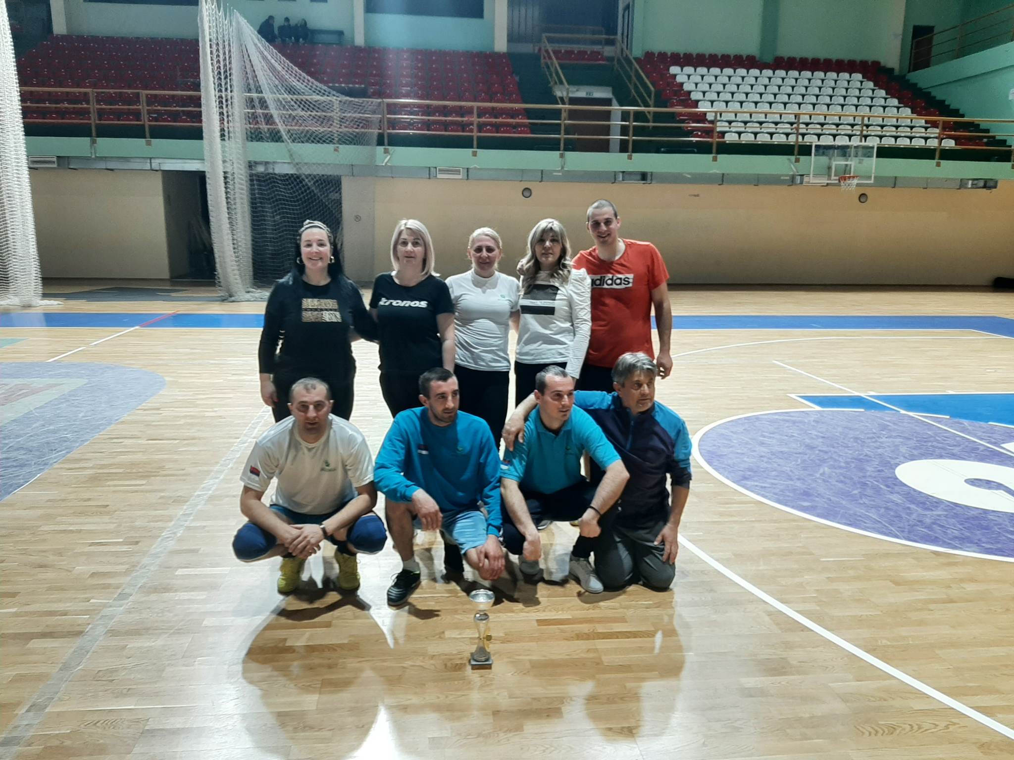 Победничка екипа Водовода у између две ватре