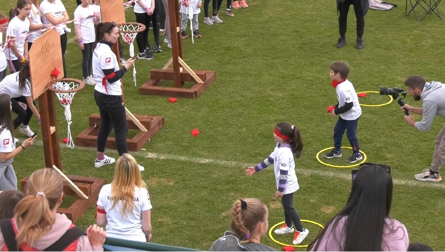 На стадиону Швајцарија одржано  такмичење Сурвајзвери