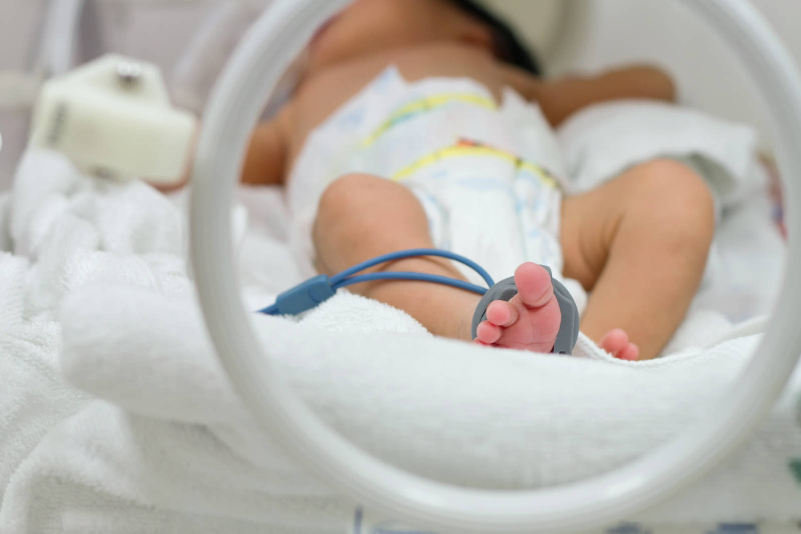 У Србији се пре термина годишње роди око  4.000 беба. У Србији се пре термина годишње роди око  4.000 беба.