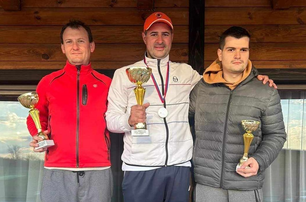 Јакшић (лево) други на Купу Србије Јакшић (лево) други на Купу Србије