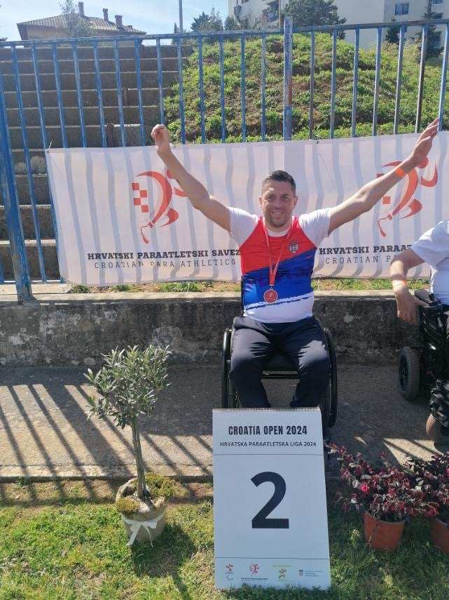 Радишић други у Пули