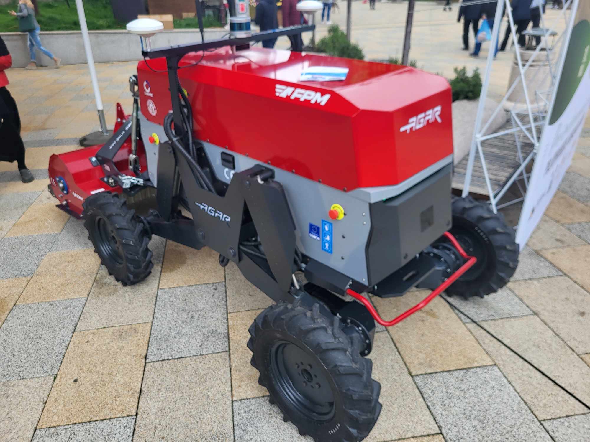 Робот за пољопривреду Агар