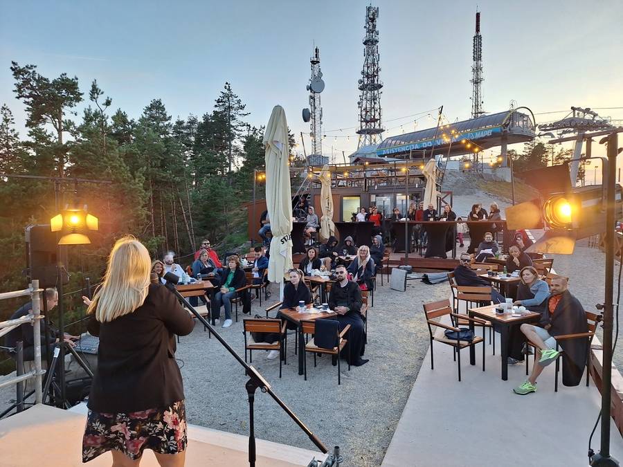 представа, г.гондола гондола театар