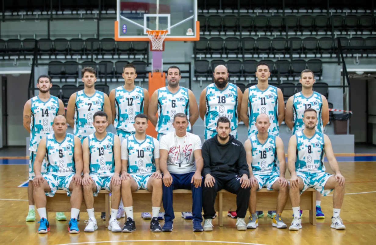 КК Пет плус