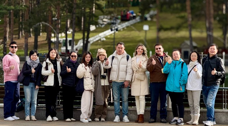 кинези на златибору