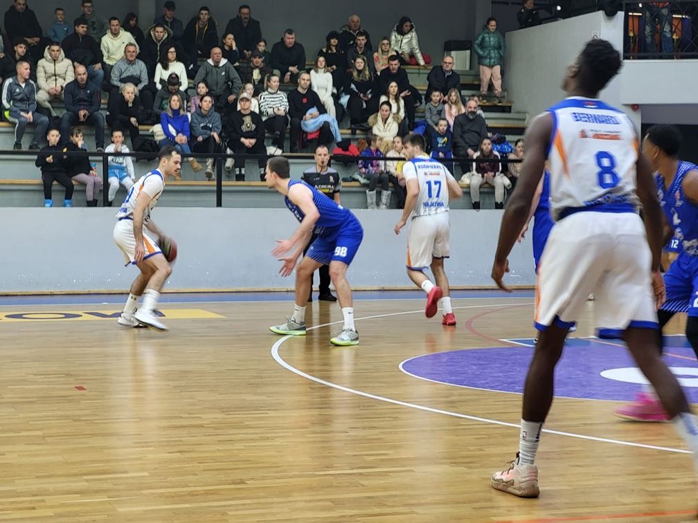 Ђукановић повео ка деветој узастопној победи