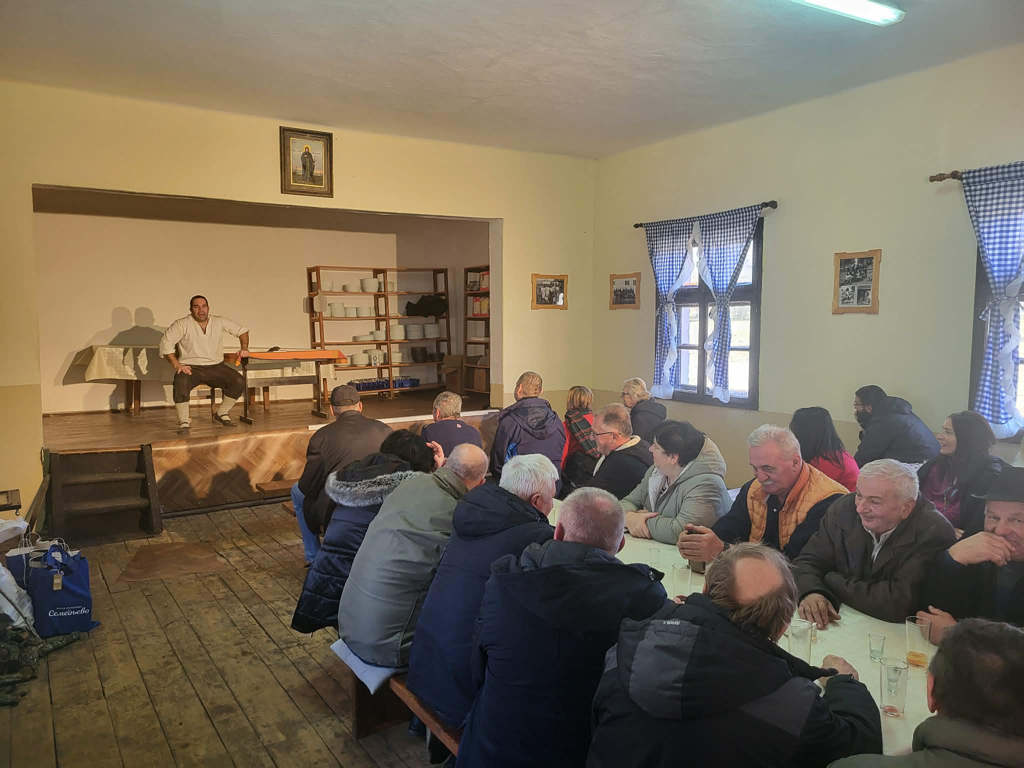 Представа у Семегњеву