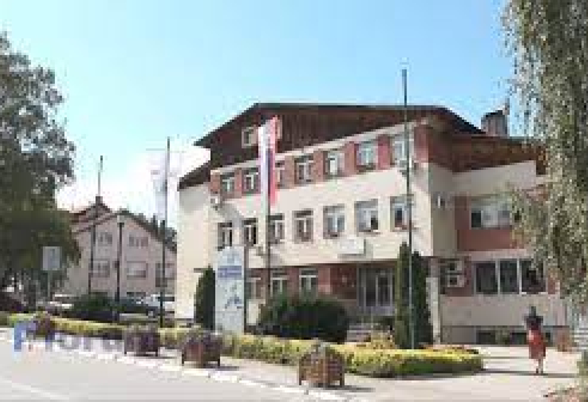 зграда општине Чајетина 