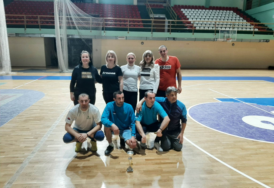 Победничка екипа Водовода у између две ватре