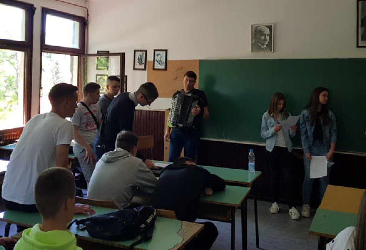 Почело друго полугодиште, архива