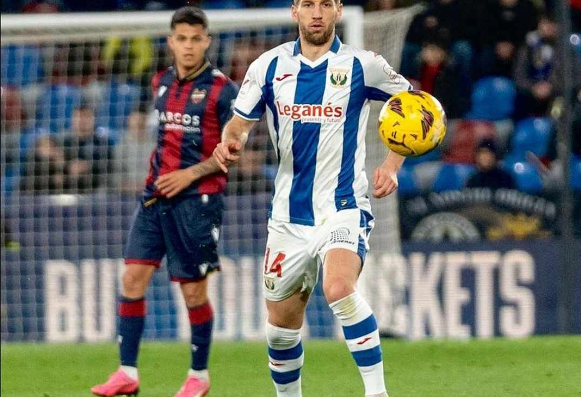 Брашанац поново у дресу Легањеса