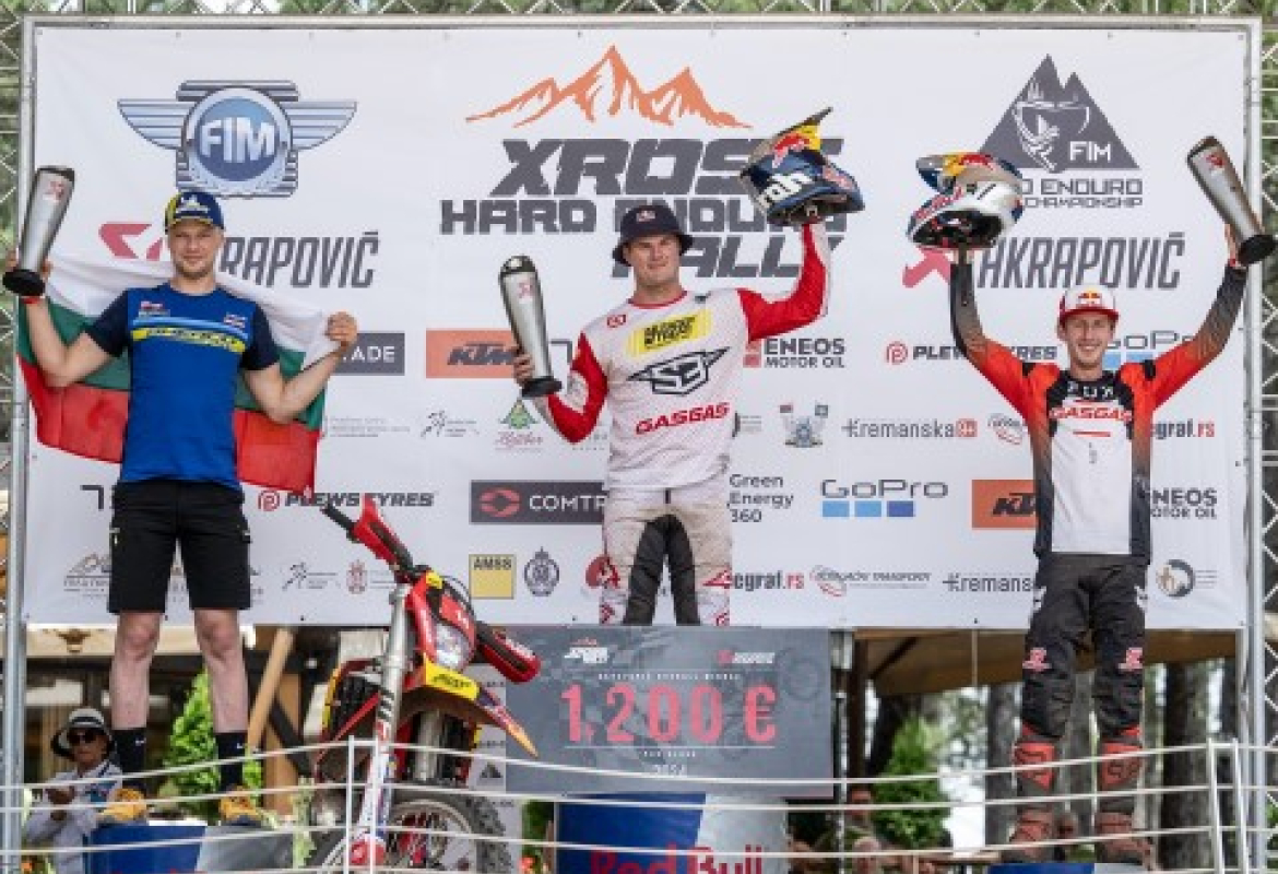 Јанг победник Иксрос релија