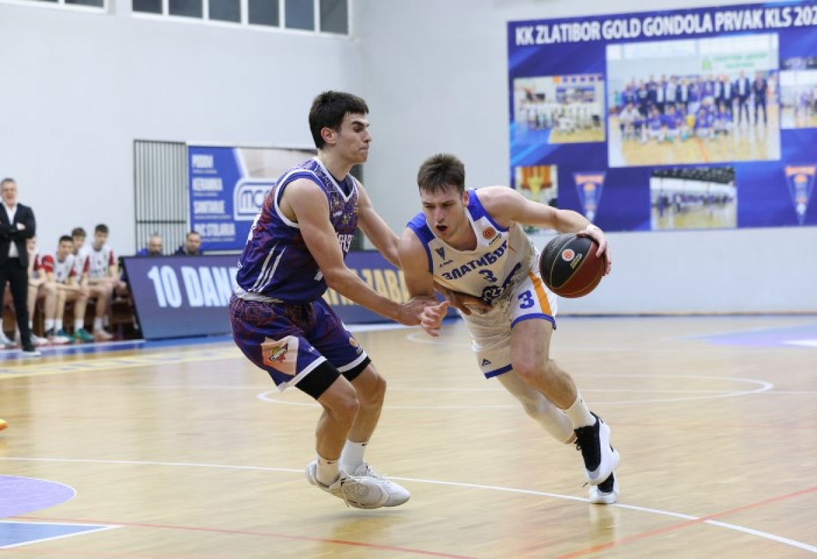 Сјајан меч Пауновића