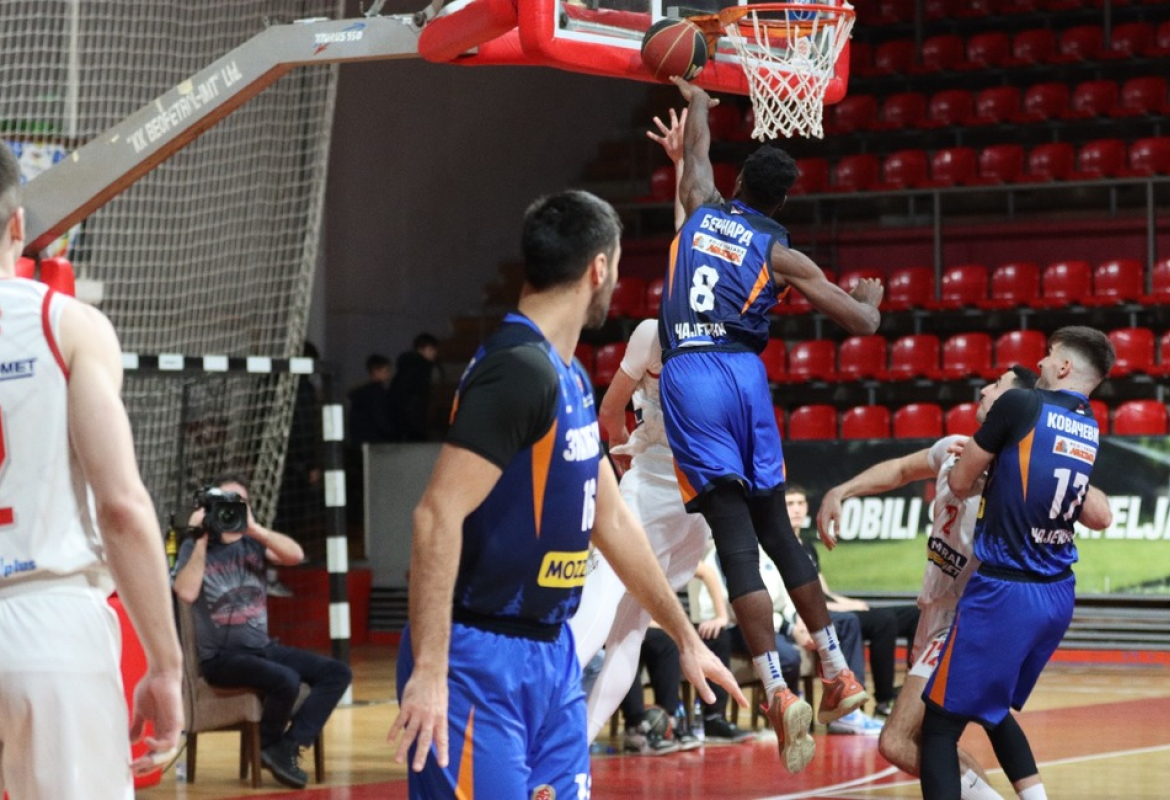 Меч Златибора и Радничког у Крагујевцу