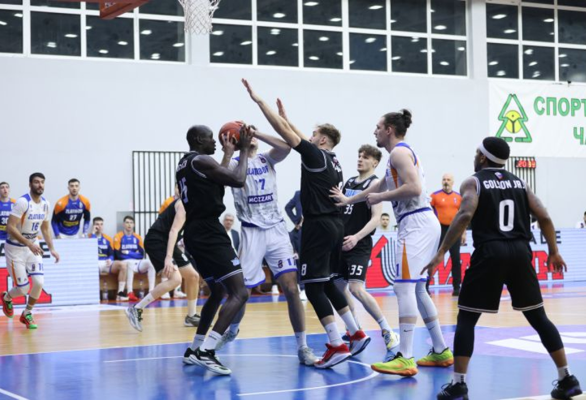 Велика борба у првом полуфиналу