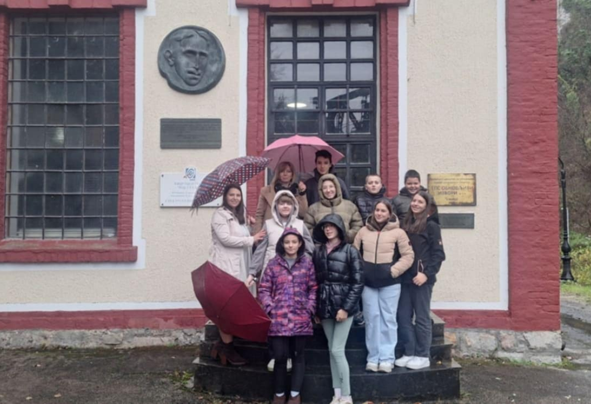 7bfde6bc-29fd-48c3-bd7e-a99c95f0055b