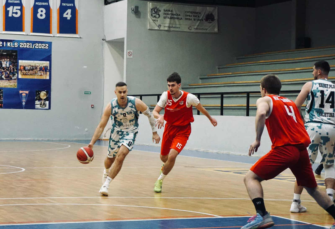 Одличан учинак капитена Кнежевића