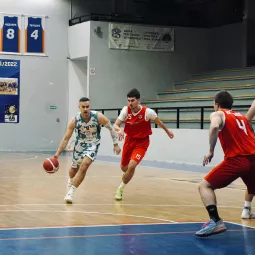 Одличан учинак капитена Кнежевића