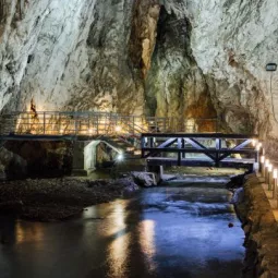 Ново радно време Стопића пећине